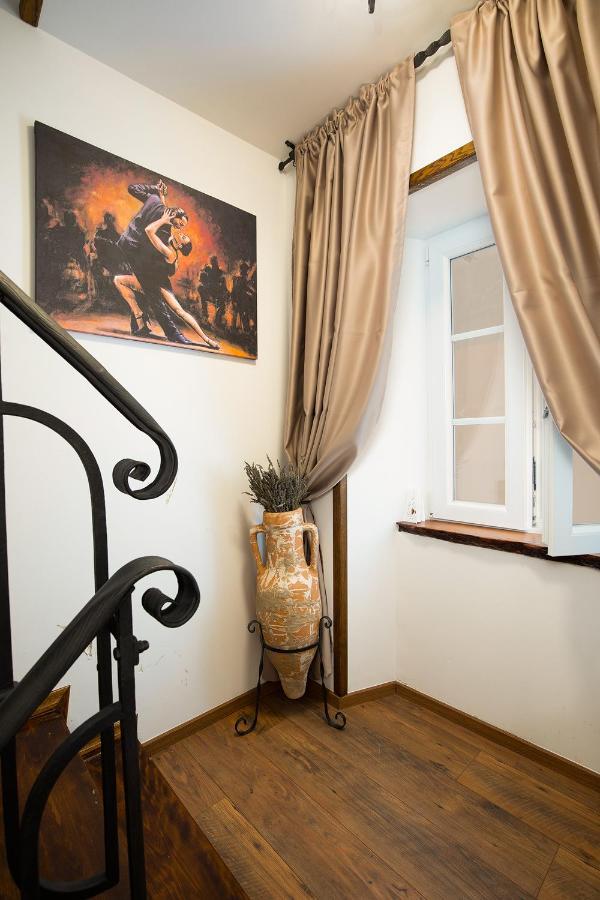 Domus Maximus Apartment Pula Ngoại thất bức ảnh