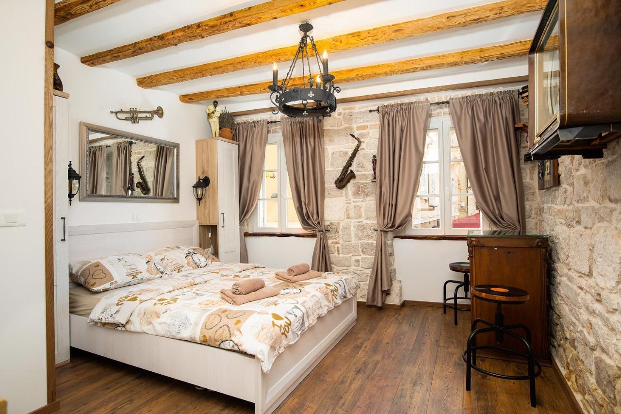 Domus Maximus Apartment Pula Ngoại thất bức ảnh