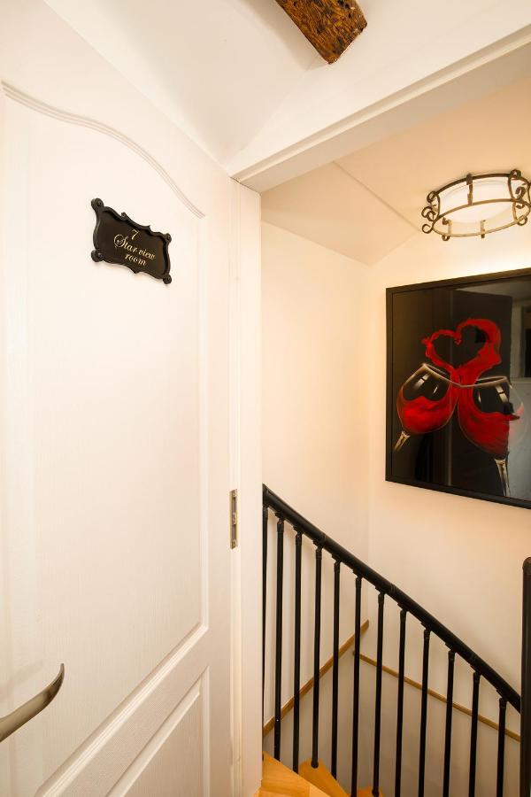 Domus Maximus Apartment Pula Ngoại thất bức ảnh