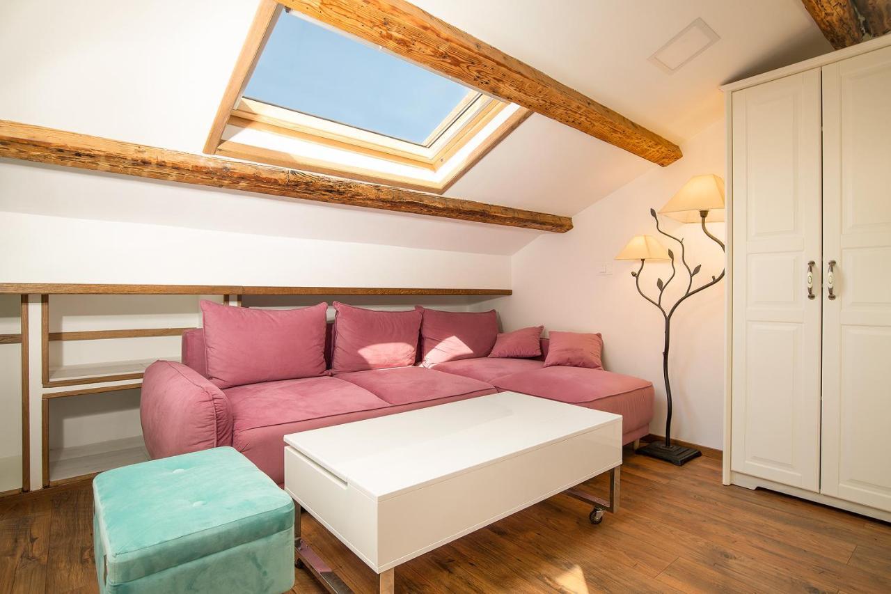 Domus Maximus Apartment Pula Ngoại thất bức ảnh